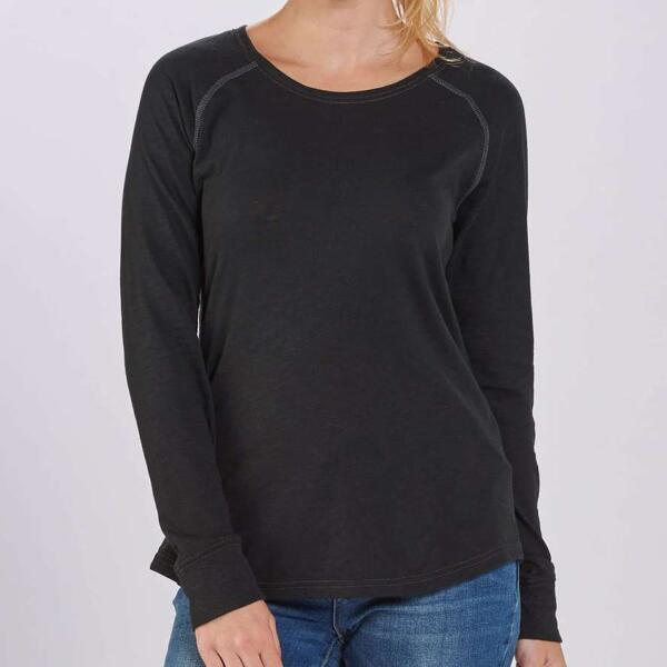 Women's Solid Preppy Patch Long Sleeve T-Shirt Thumbnail